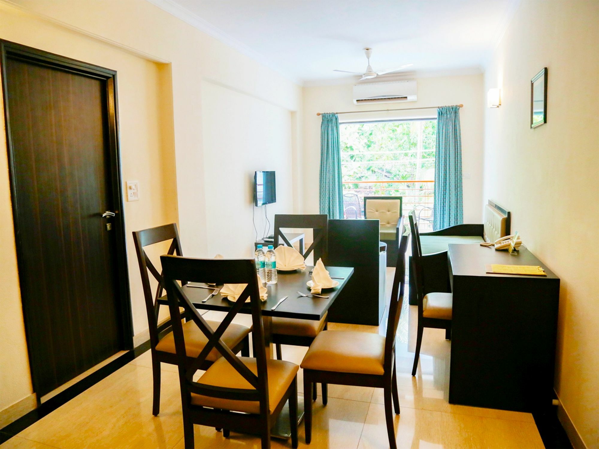 Arotel Rooms & Suites Calangute Buitenkant foto